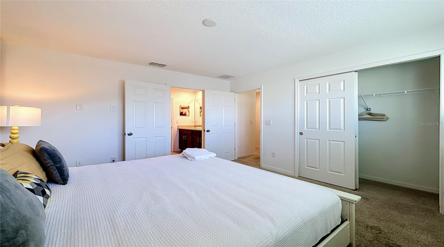 Kissimmee, Florida 34747, 6 Bedroom Bedrooms, ,4 Bathroombathrooms,Residential,For Sale,Amelia Downs,0,Mfro6443229