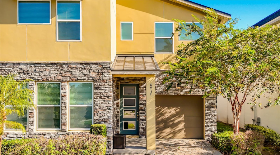 Kissimmee, Florida 34747, 6 Bedroom Bedrooms, ,4 Bathroombathrooms,Residential,For Sale,Amelia Downs,0,Mfro6443229