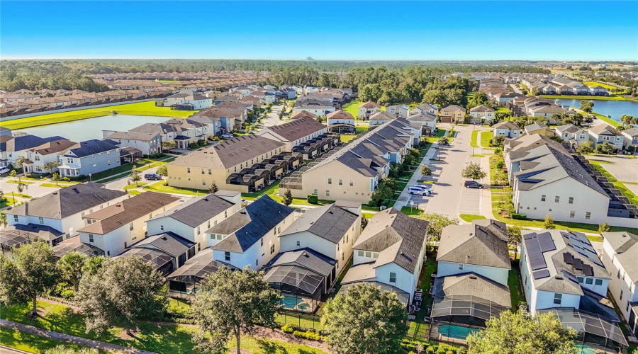 Kissimmee, Florida 34747, 6 Bedroom Bedrooms, ,4 Bathroombathrooms,Residential,For Sale,Amelia Downs,0,Mfro6443229