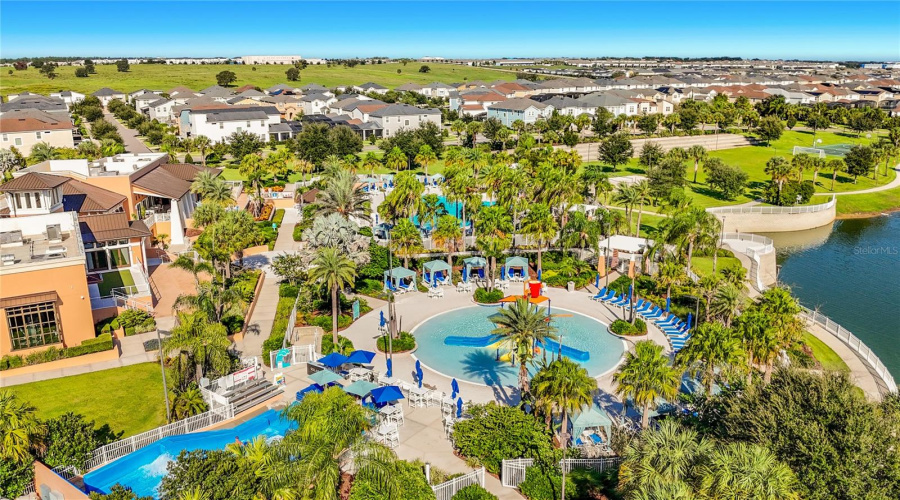 Kissimmee, Florida 34747, 6 Bedroom Bedrooms, ,4 Bathroombathrooms,Residential,For Sale,Amelia Downs,0,Mfro6443229