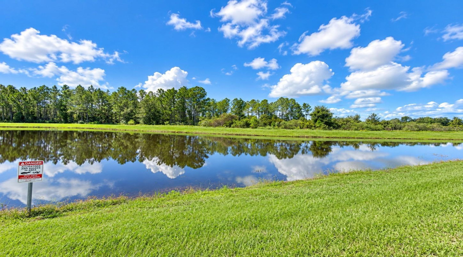 Davenport, Florida 33837, 4 Bedroom Bedrooms, ,3 Bathroombathrooms,Residential,For Sale,Hatteras,0,Mfrs5157932
