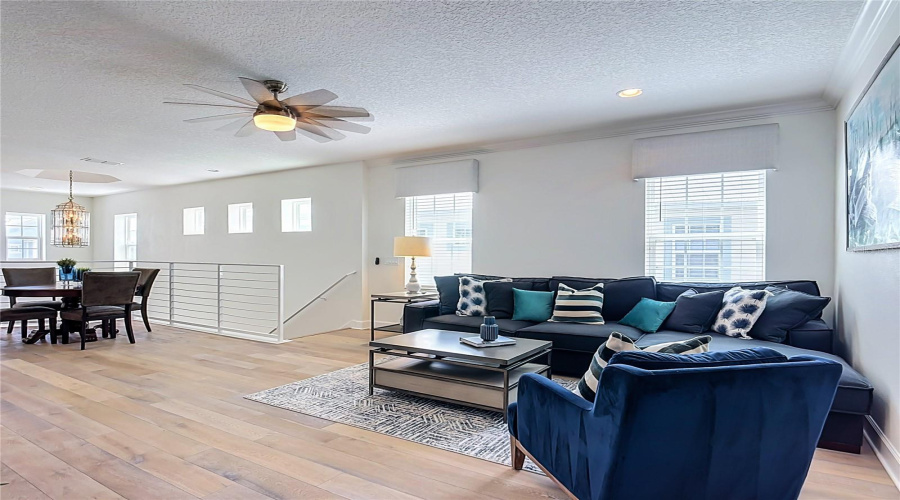 Kissimmee, Florida 34747, 6 Bedroom Bedrooms, ,7 Bathroombathrooms,Residential,For Sale,Fairview,0,Mfro6440334