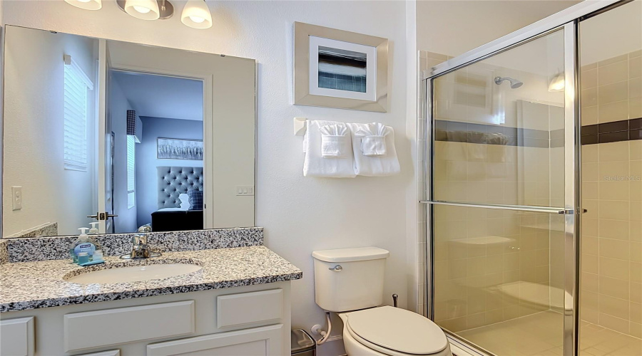Kissimmee, Florida 34747, 6 Bedroom Bedrooms, ,7 Bathroombathrooms,Residential,For Sale,Fairview,0,Mfro6440334