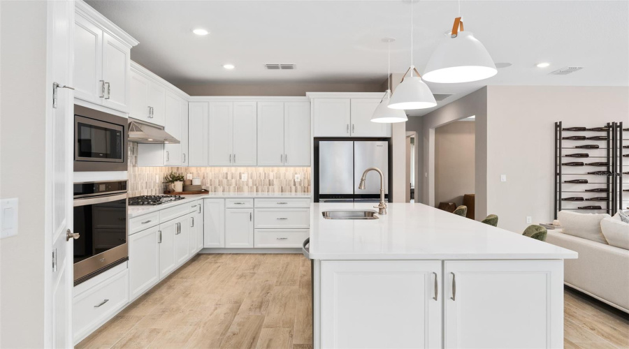 Model Home Design Only. Pictures And Furnishings Are For Illustrative Purposes Only. Elevations, Colors And Options May Vary. Furniture Is For Model Home Staging Only.
