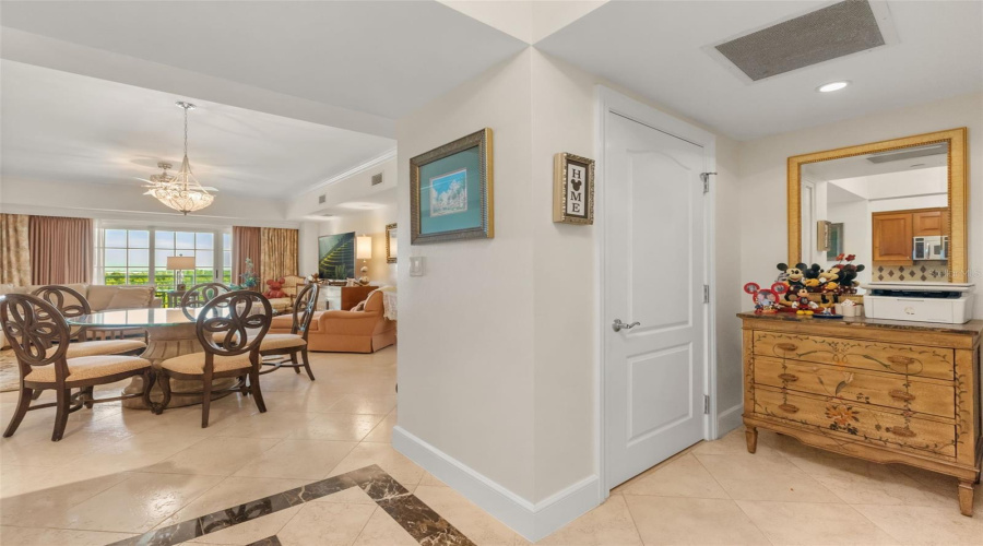 Kissimmee, Florida 34747, 2 Bedroom Bedrooms, ,2 Bathroombathrooms,Residential,For Sale,Gathering,0,Mfro6442851