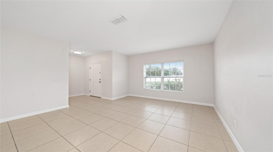 Davenport, Florida 33897, 4 Bedroom Bedrooms, ,2 Bathroombathrooms,Residential,For Sale,Ogelthorpe,0,Mfro6442931