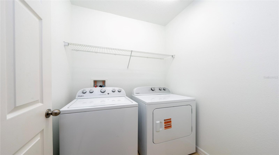 Davenport, Florida 33897, 4 Bedroom Bedrooms, ,2 Bathroombathrooms,Residential,For Sale,Ogelthorpe,0,Mfro6442931