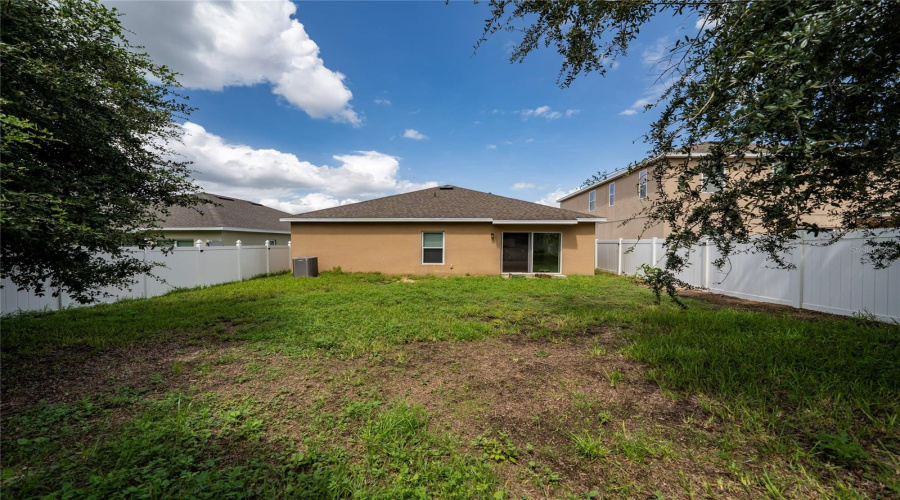 Davenport, Florida 33897, 4 Bedroom Bedrooms, ,2 Bathroombathrooms,Residential,For Sale,Ogelthorpe,0,Mfro6442931