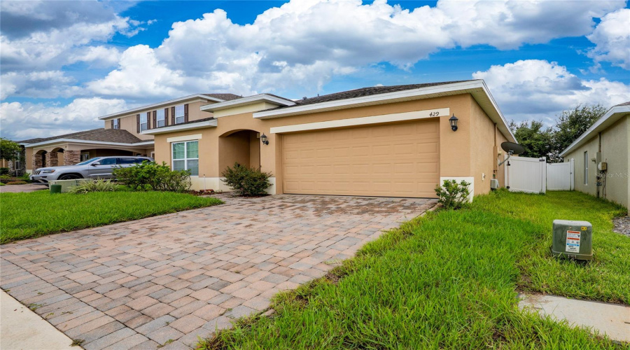 Davenport, Florida 33897, 4 Bedroom Bedrooms, ,2 Bathroombathrooms,Residential,For Sale,Ogelthorpe,0,Mfro6442931