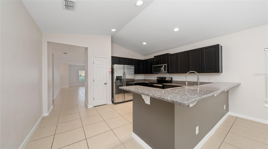 Davenport, Florida 33897, 4 Bedroom Bedrooms, ,2 Bathroombathrooms,Residential,For Sale,Ogelthorpe,0,Mfro6442931