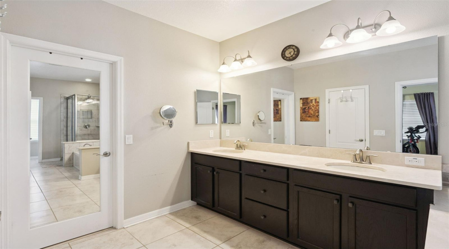 Celebration, Florida 34747, 4 Bedroom Bedrooms, ,2 Bathroombathrooms,Residential,For Sale,Resolute,0,Mfro6432533