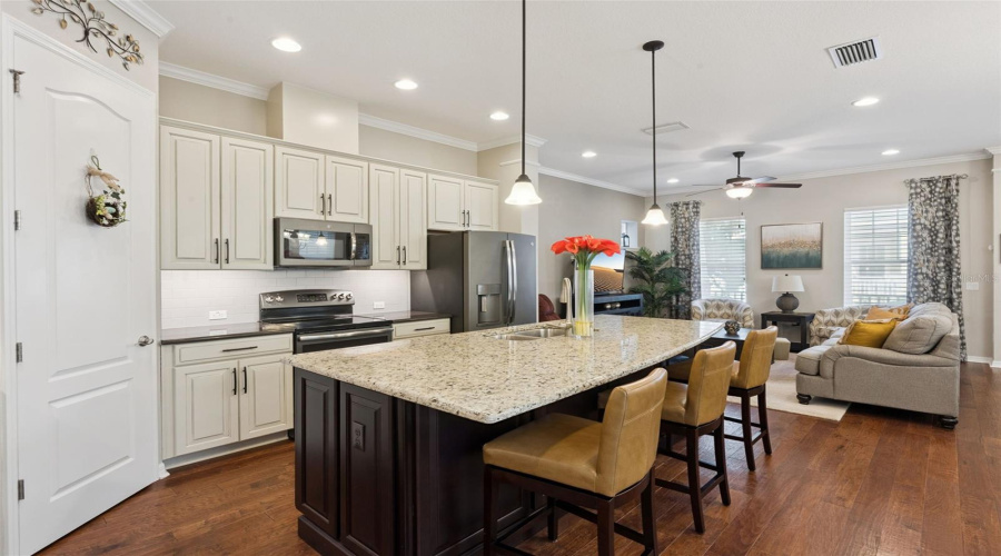 Celebration, Florida 34747, 4 Bedroom Bedrooms, ,2 Bathroombathrooms,Residential,For Sale,Resolute,0,Mfro6432533