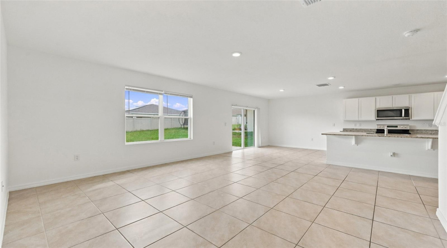 Davenport, Florida 33837, 5 Bedroom Bedrooms, ,3 Bathroombathrooms,Residential,For Sale,Buckeye,0,Mfro6443364