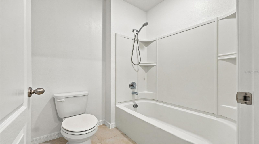 Davenport, Florida 33837, 5 Bedroom Bedrooms, ,3 Bathroombathrooms,Residential,For Sale,Buckeye,0,Mfro6443364