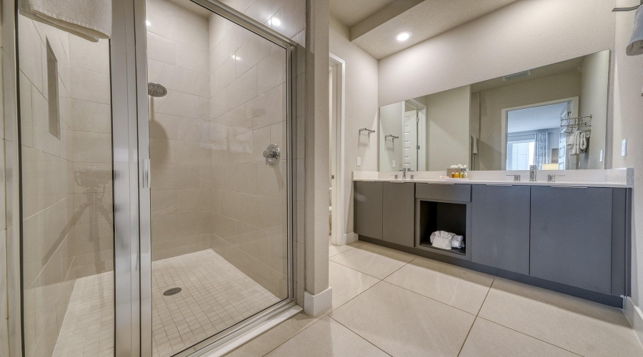 Kissimmee, Florida 34747, 3 Bedroom Bedrooms, ,2 Bathroombathrooms,Residential,For Sale,Sandy Ridge,0,Mfro6443351