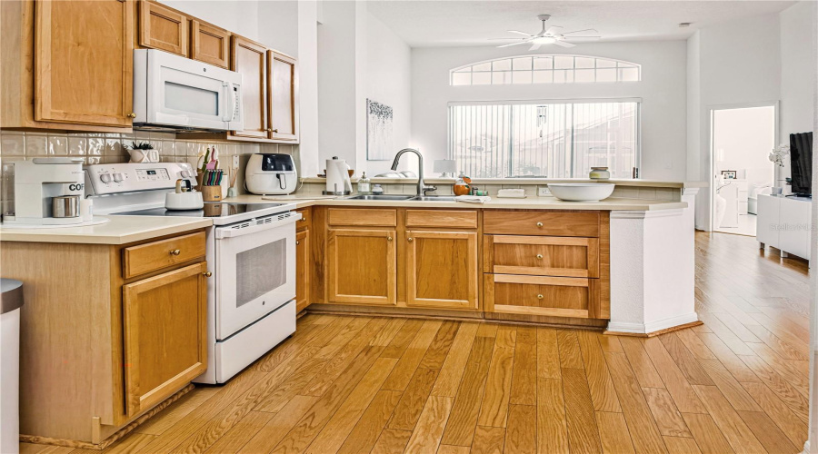 Davenport, Florida 33837, 3 Bedroom Bedrooms, ,2 Bathroombathrooms,Residential,For Sale,Prather,0,Mfrs5157903