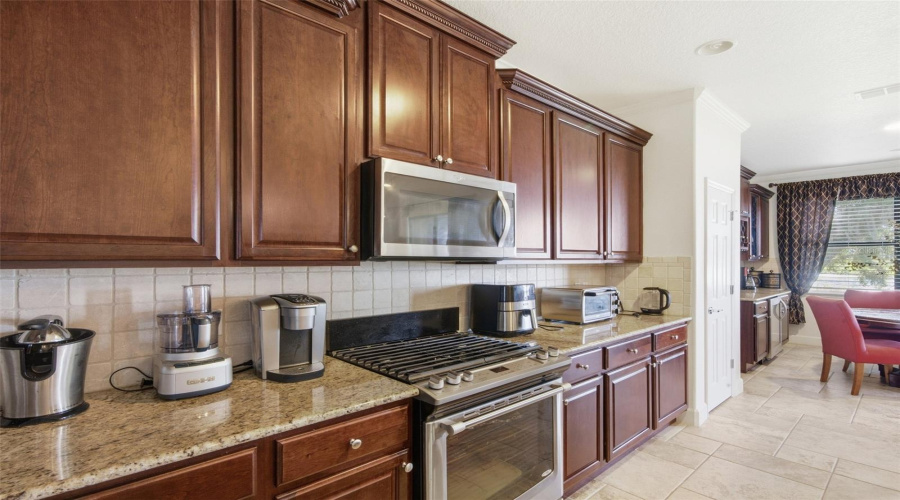 Davenport, Florida 33837, 4 Bedroom Bedrooms, ,4 Bathroombathrooms,Residential,For Sale,La Cresta,0,Mfrs5157915