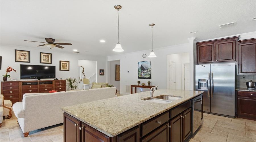 Davenport, Florida 33837, 4 Bedroom Bedrooms, ,4 Bathroombathrooms,Residential,For Sale,La Cresta,0,Mfrs5157915