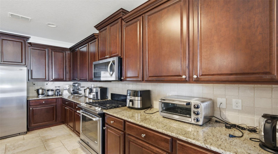 Davenport, Florida 33837, 4 Bedroom Bedrooms, ,4 Bathroombathrooms,Residential,For Sale,La Cresta,0,Mfrs5157915