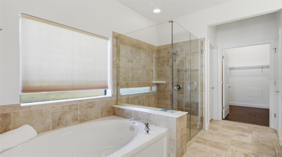 Davenport, Florida 33837, 4 Bedroom Bedrooms, ,4 Bathroombathrooms,Residential,For Sale,La Cresta,0,Mfrs5157915
