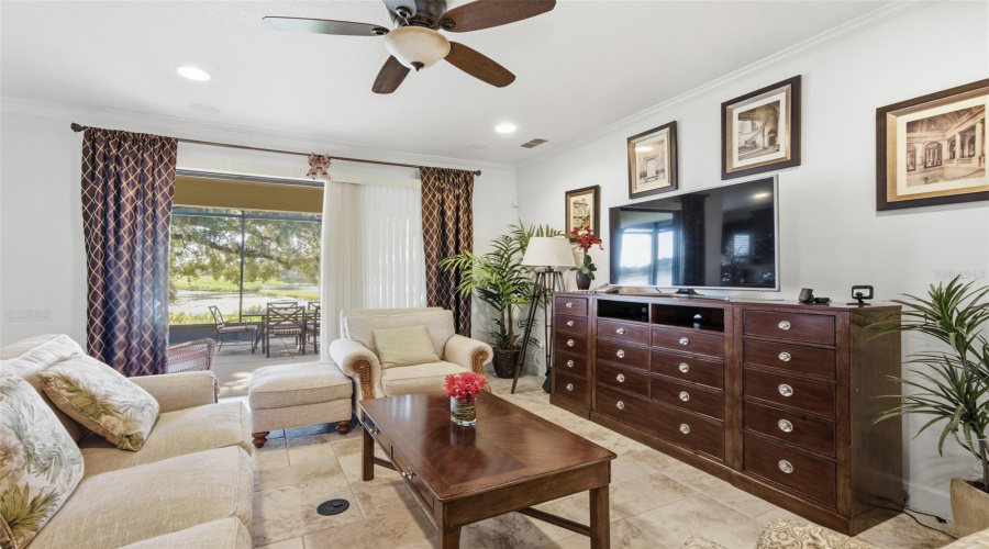 Davenport, Florida 33837, 4 Bedroom Bedrooms, ,4 Bathroombathrooms,Residential,For Sale,La Cresta,0,Mfrs5157915