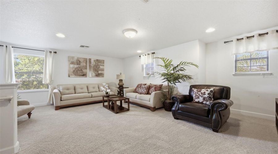 Davenport, Florida 33837, 4 Bedroom Bedrooms, ,4 Bathroombathrooms,Residential,For Sale,La Cresta,0,Mfrs5157915