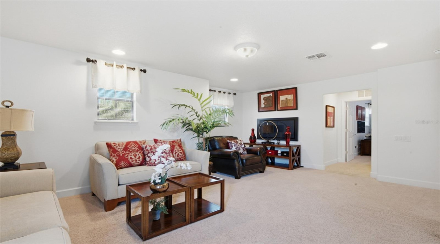 Davenport, Florida 33837, 4 Bedroom Bedrooms, ,4 Bathroombathrooms,Residential,For Sale,La Cresta,0,Mfrs5157915