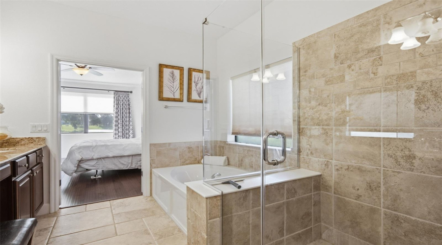 Davenport, Florida 33837, 4 Bedroom Bedrooms, ,4 Bathroombathrooms,Residential,For Sale,La Cresta,0,Mfrs5157915