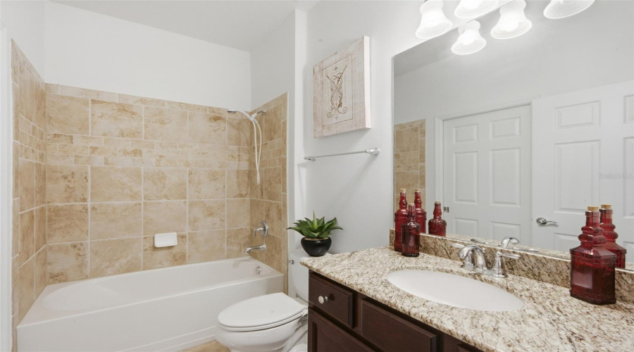 Davenport, Florida 33837, 4 Bedroom Bedrooms, ,4 Bathroombathrooms,Residential,For Sale,La Cresta,0,Mfrs5157915