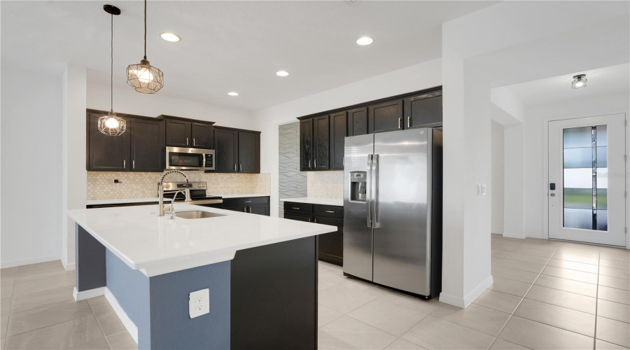 Davenport, Florida 33837, 3 Bedroom Bedrooms, ,2 Bathroombathrooms,Residential,For Sale,Benjamin,0,Mfro6442229