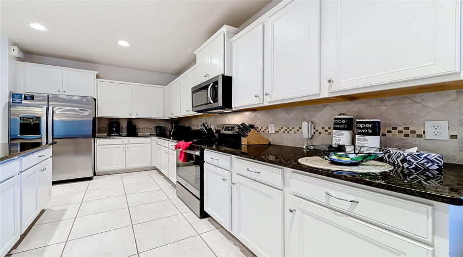 Kissimmee, Florida 34747, 8 Bedroom Bedrooms, ,6 Bathroombathrooms,Residential,For Sale,Qin,0,Mfro6443266
