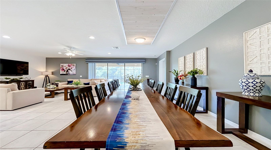 Kissimmee, Florida 34747, 8 Bedroom Bedrooms, ,6 Bathroombathrooms,Residential,For Sale,Qin,0,Mfro6443266