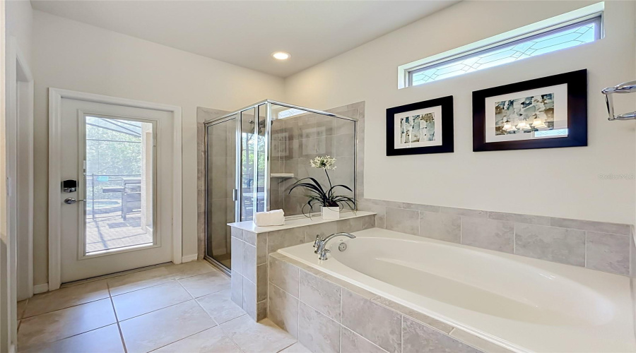 Kissimmee, Florida 34747, 8 Bedroom Bedrooms, ,6 Bathroombathrooms,Residential,For Sale,Qin,0,Mfro6443266
