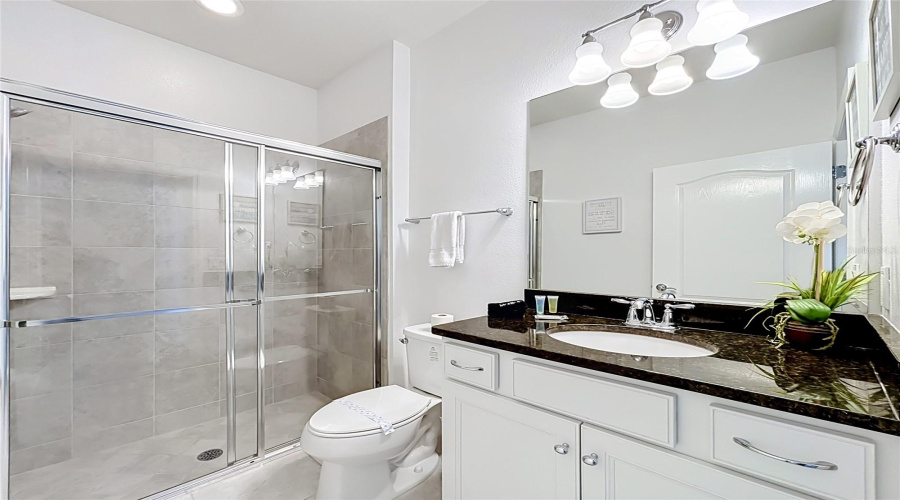 Kissimmee, Florida 34747, 8 Bedroom Bedrooms, ,6 Bathroombathrooms,Residential,For Sale,Qin,0,Mfro6443266