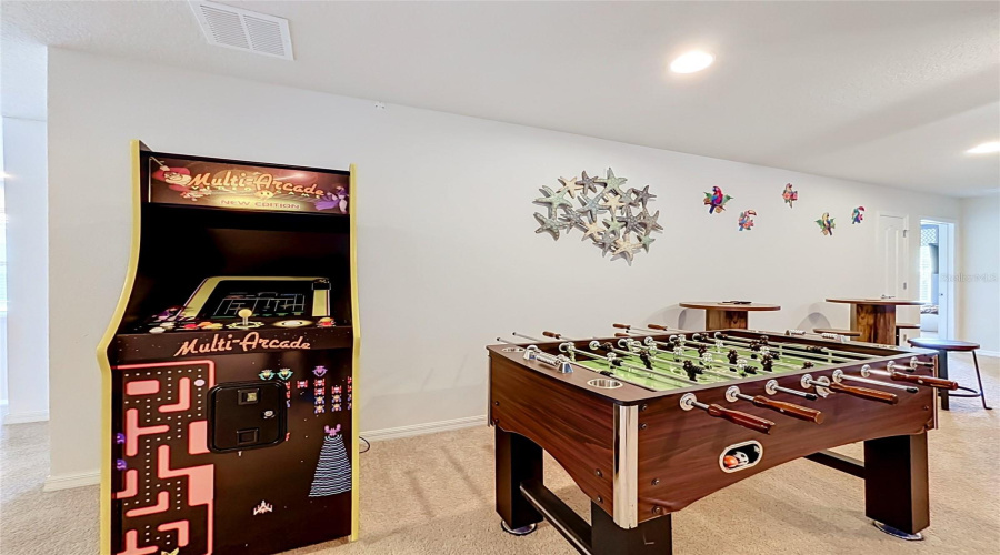 Kissimmee, Florida 34747, 8 Bedroom Bedrooms, ,6 Bathroombathrooms,Residential,For Sale,Qin,0,Mfro6443266