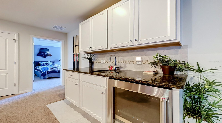 Kissimmee, Florida 34747, 8 Bedroom Bedrooms, ,6 Bathroombathrooms,Residential,For Sale,Qin,0,Mfro6443266