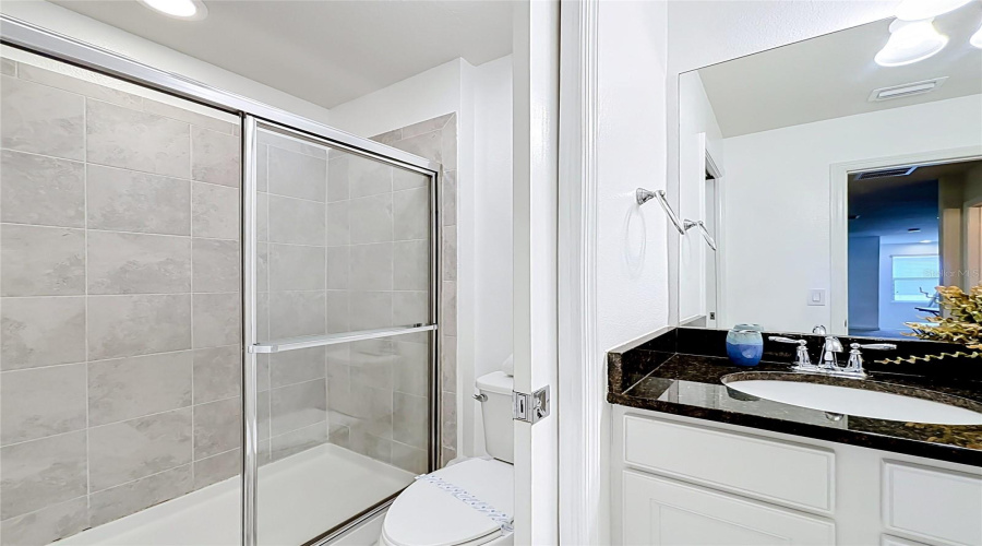 Kissimmee, Florida 34747, 8 Bedroom Bedrooms, ,6 Bathroombathrooms,Residential,For Sale,Qin,0,Mfro6443266