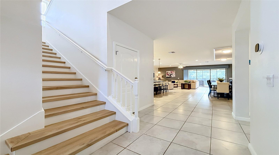 Kissimmee, Florida 34747, 8 Bedroom Bedrooms, ,6 Bathroombathrooms,Residential,For Sale,Qin,0,Mfro6443266
