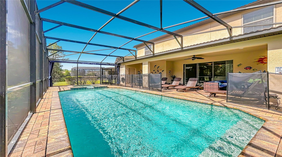 Kissimmee, Florida 34747, 8 Bedroom Bedrooms, ,6 Bathroombathrooms,Residential,For Sale,Qin,0,Mfro6443266
