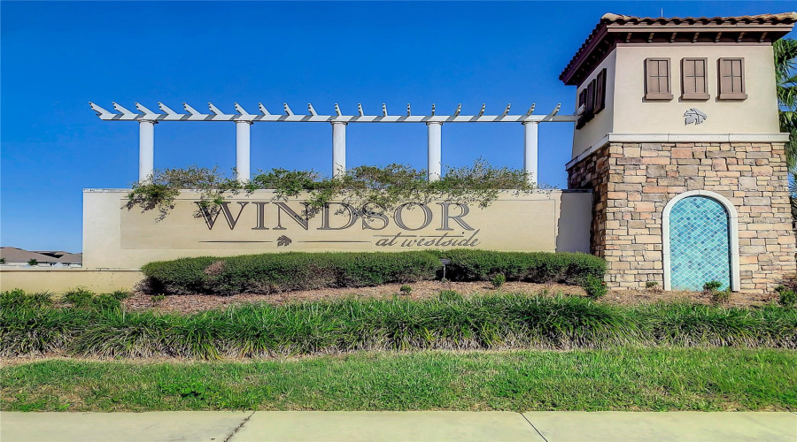 Kissimmee, Florida 34747, 8 Bedroom Bedrooms, ,6 Bathroombathrooms,Residential,For Sale,Qin,0,Mfro6443266