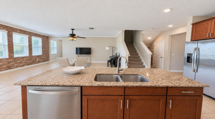 Bright, Open Kitchen.