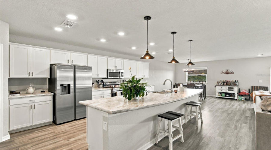 Davenport, Florida 33837, 5 Bedroom Bedrooms, ,3 Bathroombathrooms,Residential,For Sale,Mountain Flower,0,Mfro6443456