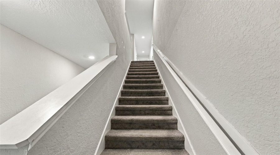 Davenport, Florida 33837, 5 Bedroom Bedrooms, ,3 Bathroombathrooms,Residential,For Sale,Mountain Flower,0,Mfro6443456