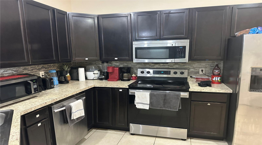 Davenport, Florida 33837, 5 Bedroom Bedrooms, ,3 Bathroombathrooms,Residential,For Sale,Boydfield Ln,0,Mfro6438087