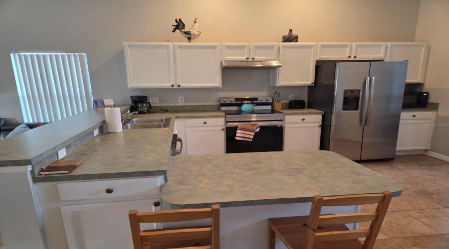 Davenport, Florida 33897, 5 Bedroom Bedrooms, ,4 Bathroombathrooms,Residential,For Sale,Castlemain,0,Mfro6389124