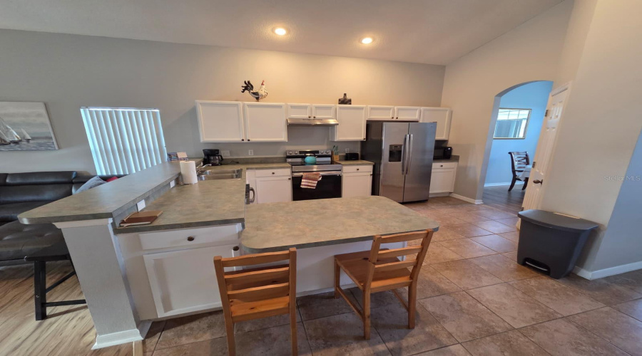 Davenport, Florida 33897, 5 Bedroom Bedrooms, ,4 Bathroombathrooms,Residential,For Sale,Castlemain,0,Mfro6389124