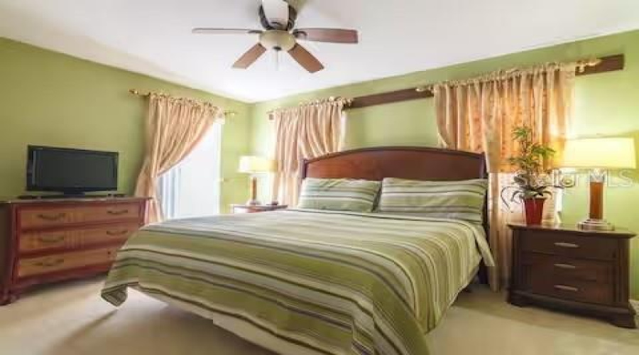 Kissimmee, Florida 34747, 8 Bedroom Bedrooms, ,7 Bathroombathrooms,Residential,For Sale,Formosa,0,Mfro6443432