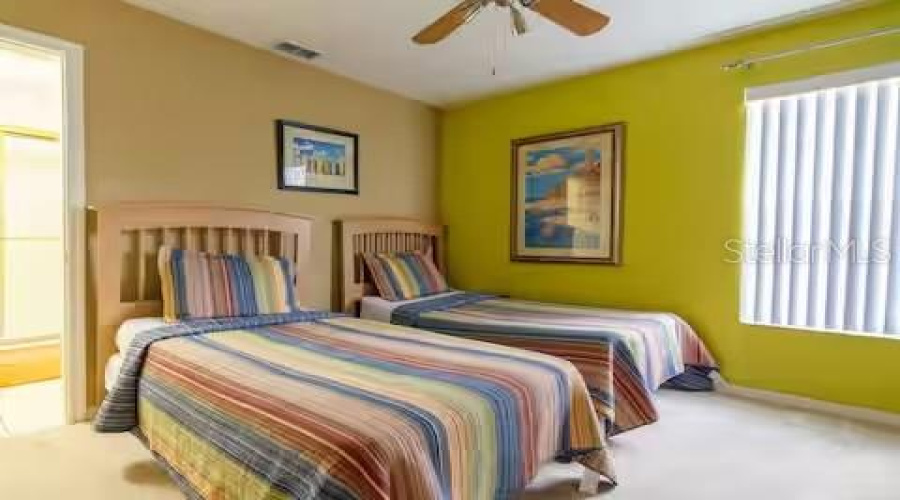 Kissimmee, Florida 34747, 8 Bedroom Bedrooms, ,7 Bathroombathrooms,Residential,For Sale,Formosa,0,Mfro6443432