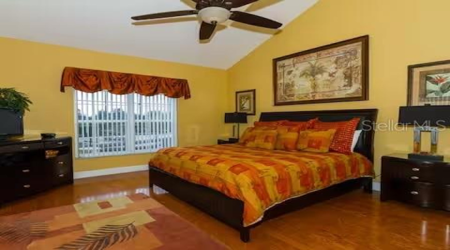Kissimmee, Florida 34747, 8 Bedroom Bedrooms, ,7 Bathroombathrooms,Residential,For Sale,Formosa,0,Mfro6443432