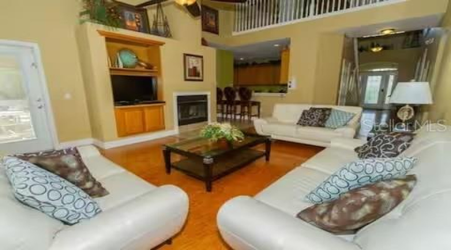 Kissimmee, Florida 34747, 8 Bedroom Bedrooms, ,7 Bathroombathrooms,Residential,For Sale,Formosa,0,Mfro6443432